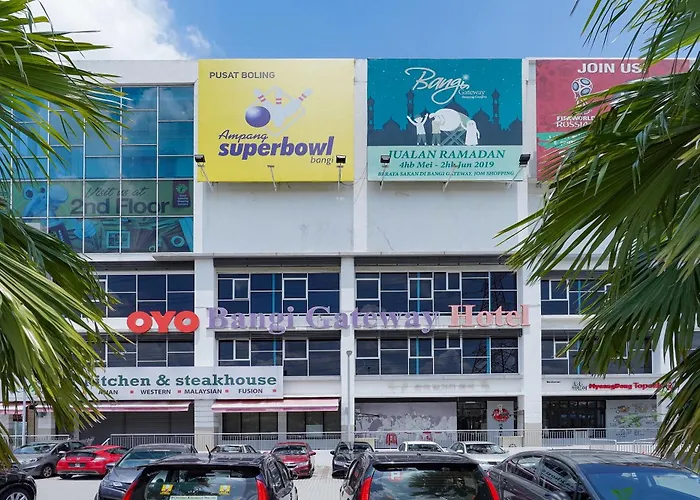 OYO 90100 Bangi Gateway Hotel