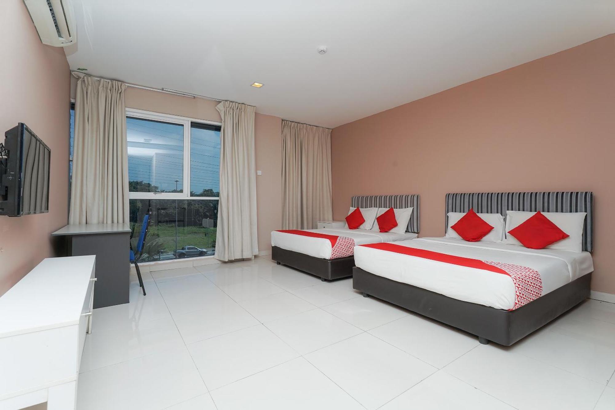Hotel Oyo 90100 Gateway Bangi