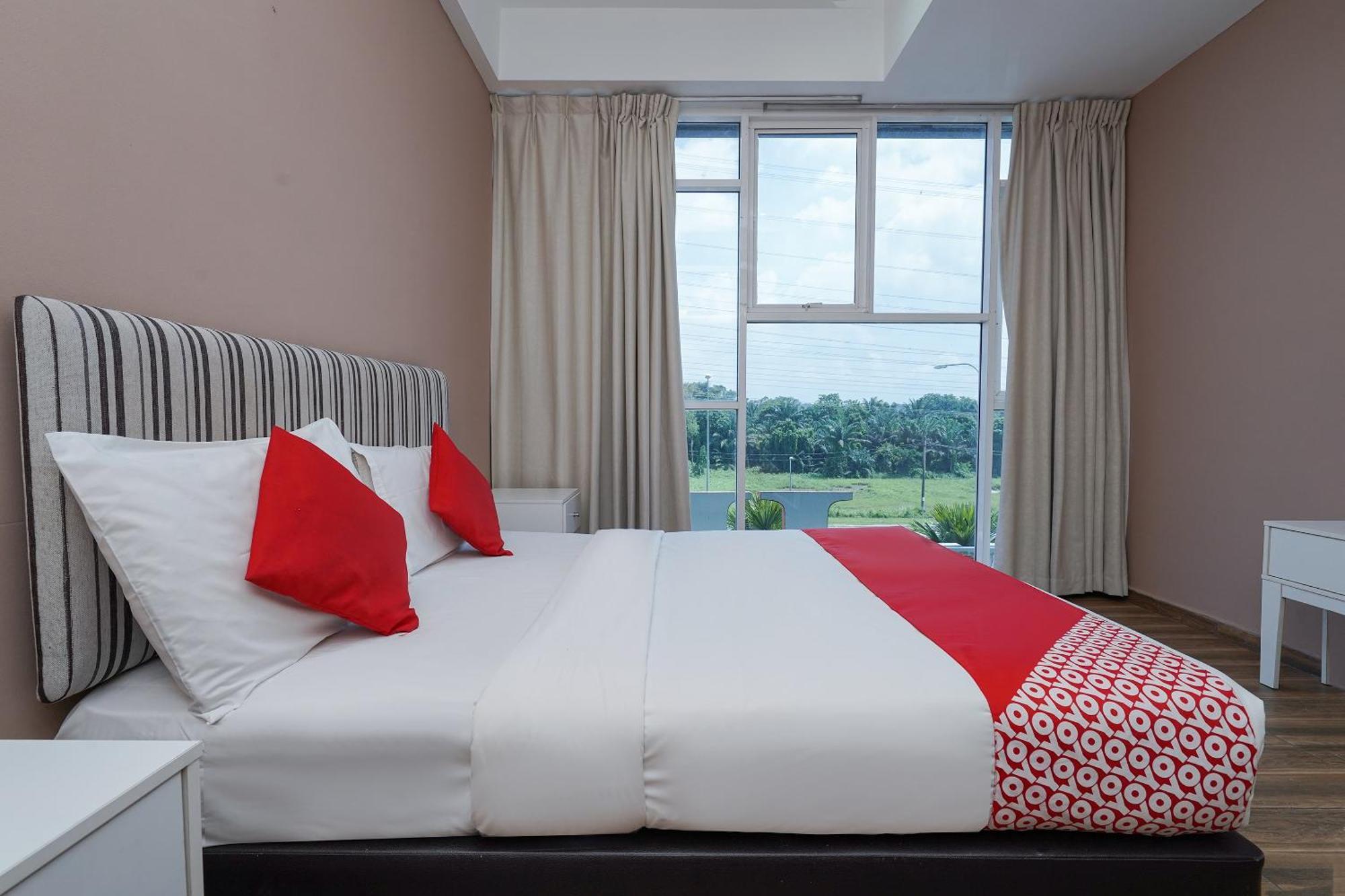 Hotel Oyo 90100 Gateway Bangi